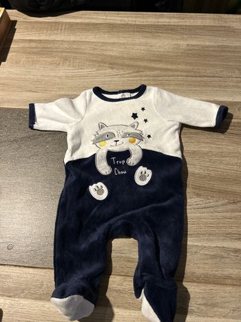 Pyjama gemo 1 mois