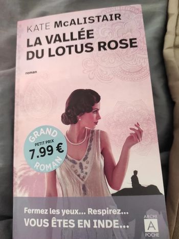 La vallée du lotus rose. Tome 1 saga du lotus rose