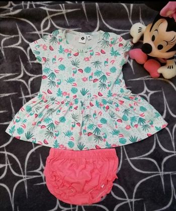 Robe + cullote sur couche