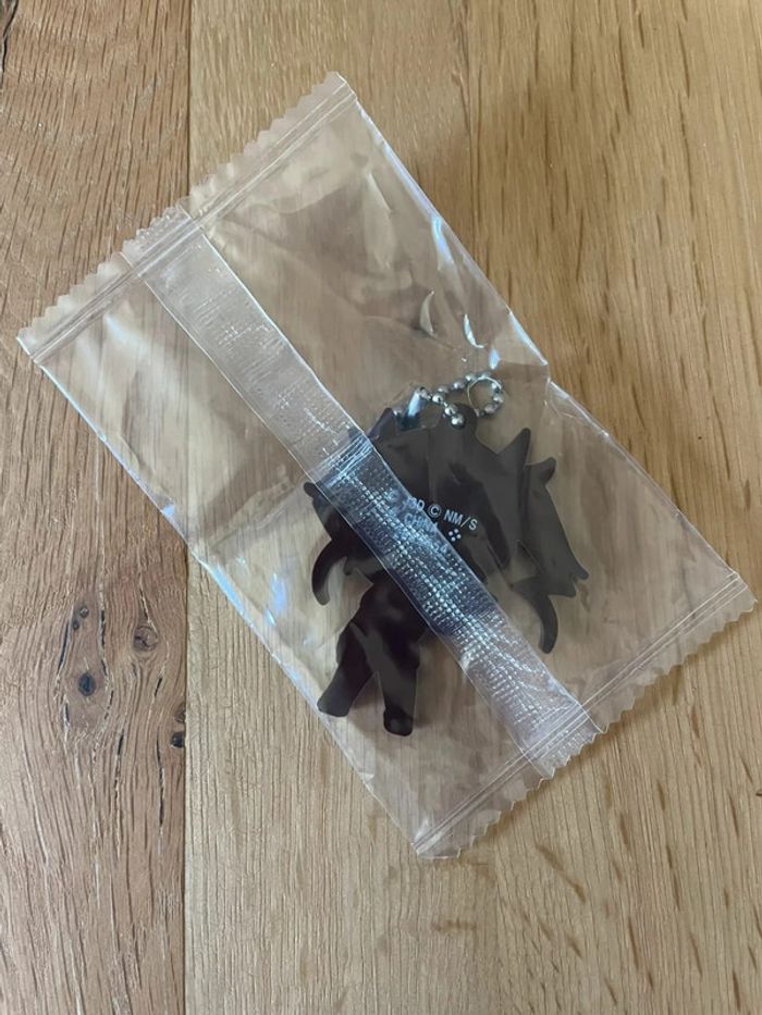 Kaiju No. 8 - Bandai - Porte-clés caoutchouc Kikoru Shinomiya 6 cm - photo numéro 2