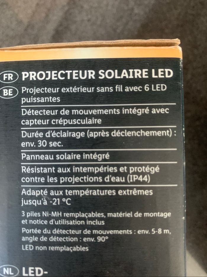 Projecteurs solaires à LED - photo numéro 7