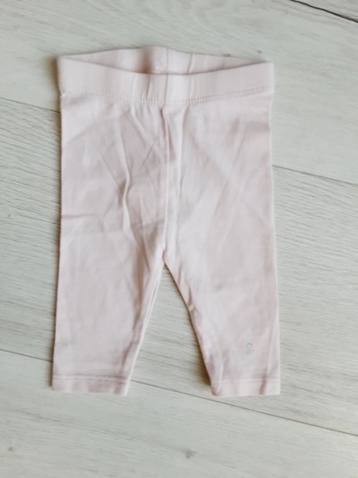 Vêtement bébé fille pantalon legging rose Obaïbi 3 mois