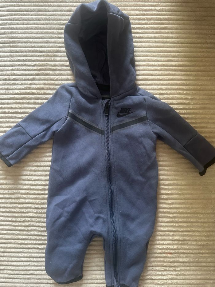 Combinaison Nike bébé - photo numéro 4