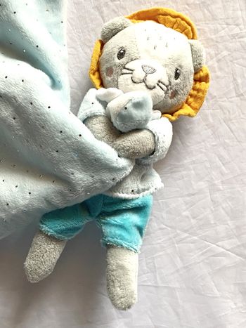Petit Chaton Chat Gris Doudou Mouchoir Bleu Pailleté Blanc Animal Faune Peluche Petits Enfants Bébés