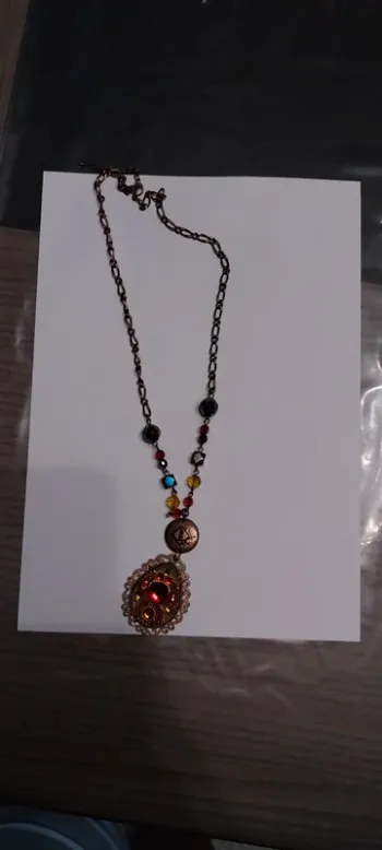 Collier fantaisie neuf