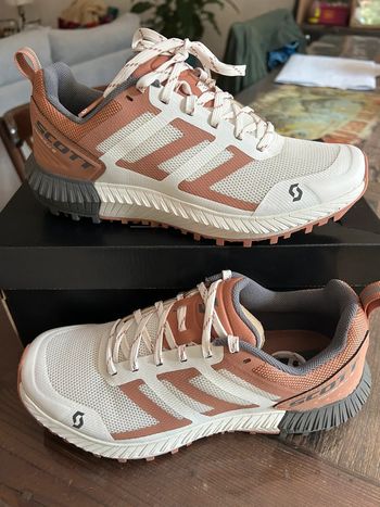 Chaussures basket de running trail - scott kinabalu 2 - blanche et beige - taille 36.5