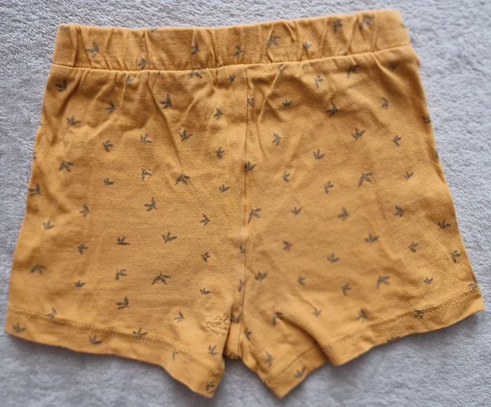 Lot de 2 shorts marine & moutarde - 18M - Gémo (BE avec défauts) - photo numéro 12