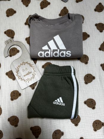 Ensemble adidas bébé