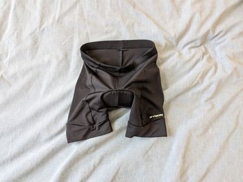 Short cyclisme 8 ans