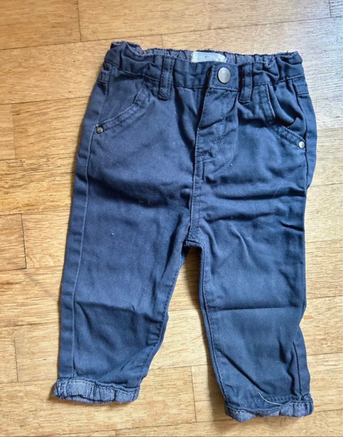 🤩 Lot 4 Pantalons Bébé Garçon | Taille 6 Mois (Mix Marques) 🤩 - photo numéro 4