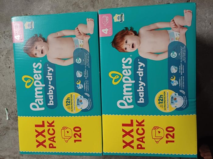 2 grand carton de couche pampers taille 4 a 45€