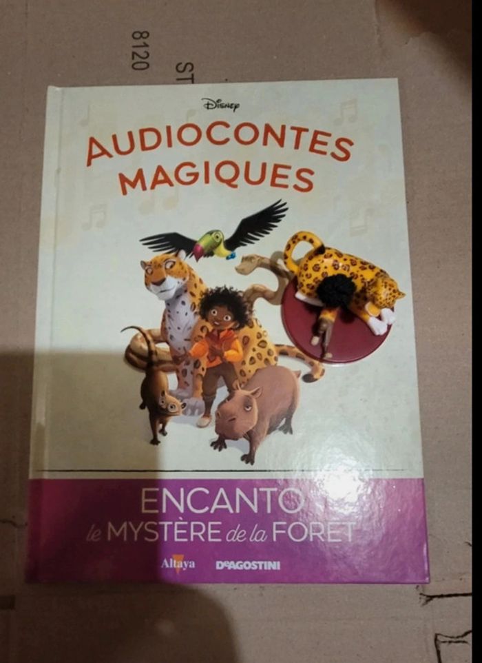 Encanto 149 collection audiocontes Magiques Disney Altaya audio conte magic livre & figurine