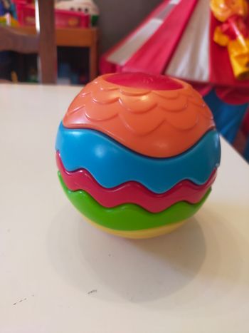 Balle d'activité bébé