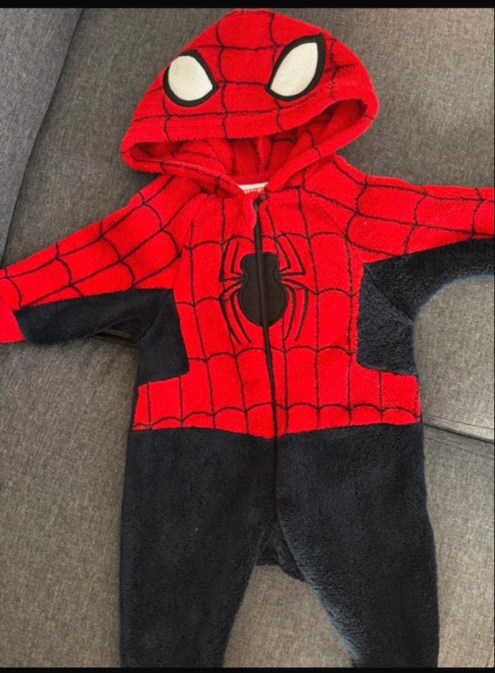 Combinaison Spiderman