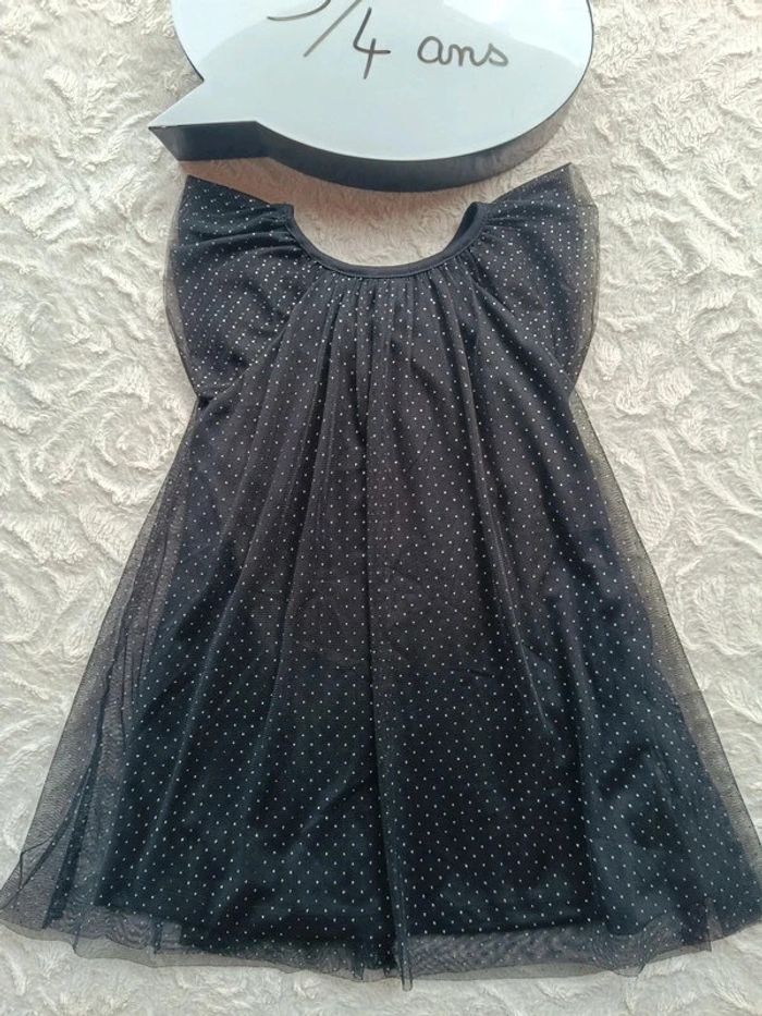 Robe de fête anniversaire mariage Noël avec paillettes Fille 3/4 ans Zeeman - photo numéro 2