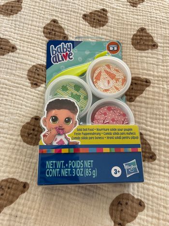 Nourriture solide pour poupée 