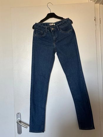 Jean levis