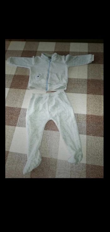 Ensemble 6 mois gilet zip et pantalon à pied rayé blanc/gris grain de blé