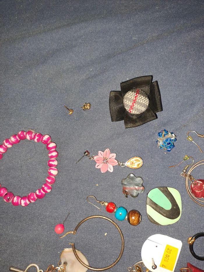 Lots de bijoux fantaisie à transformer - photo numéro 3