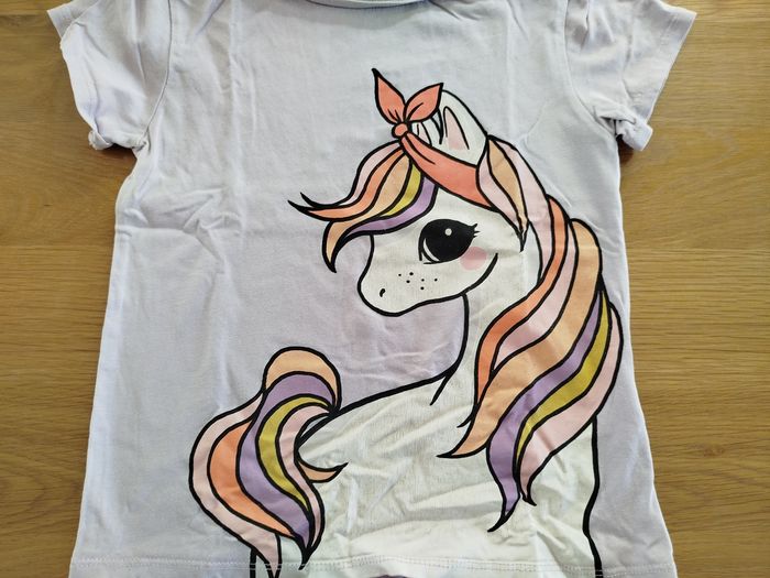 Tee-shirt licorne - photo numéro 3