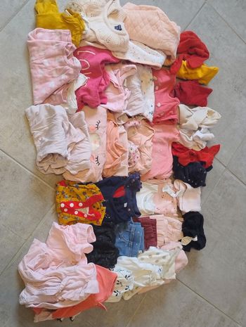 Lot vêtements fille 6 mois