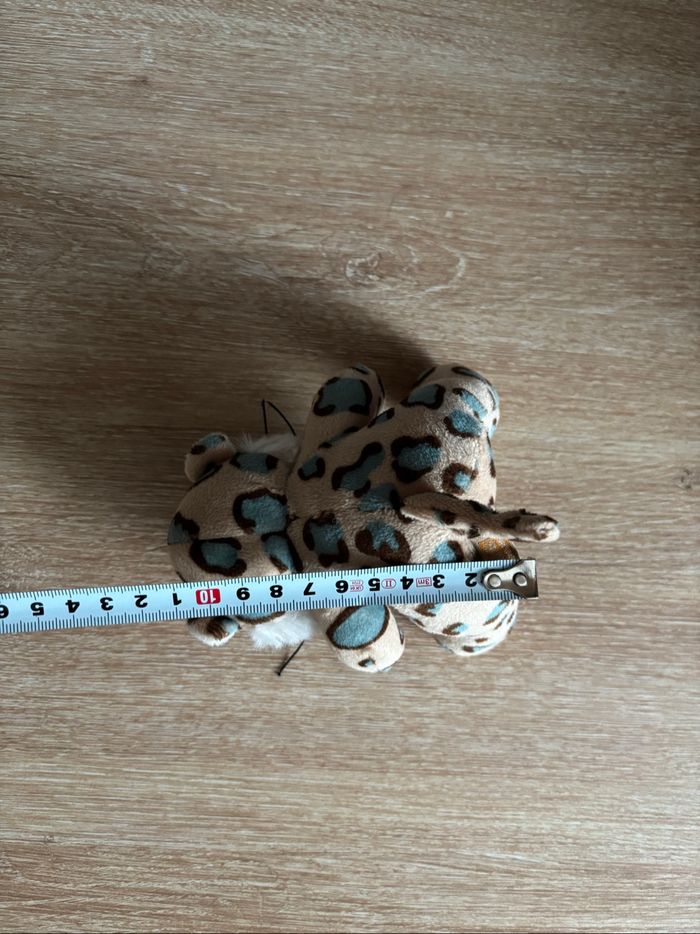 Petite peluche léopard tacheté bleu - photo numéro 3