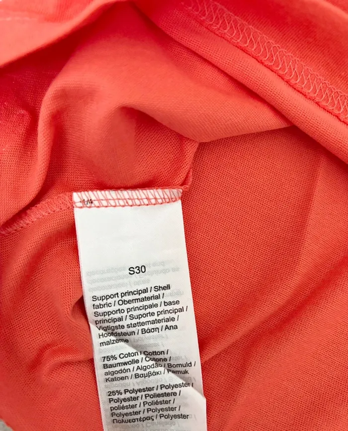 T-shirt Lacoste Neuf - photo numéro 6