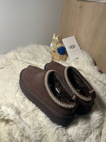 UGG tazz II Sabot - Couleurs marron chocolat