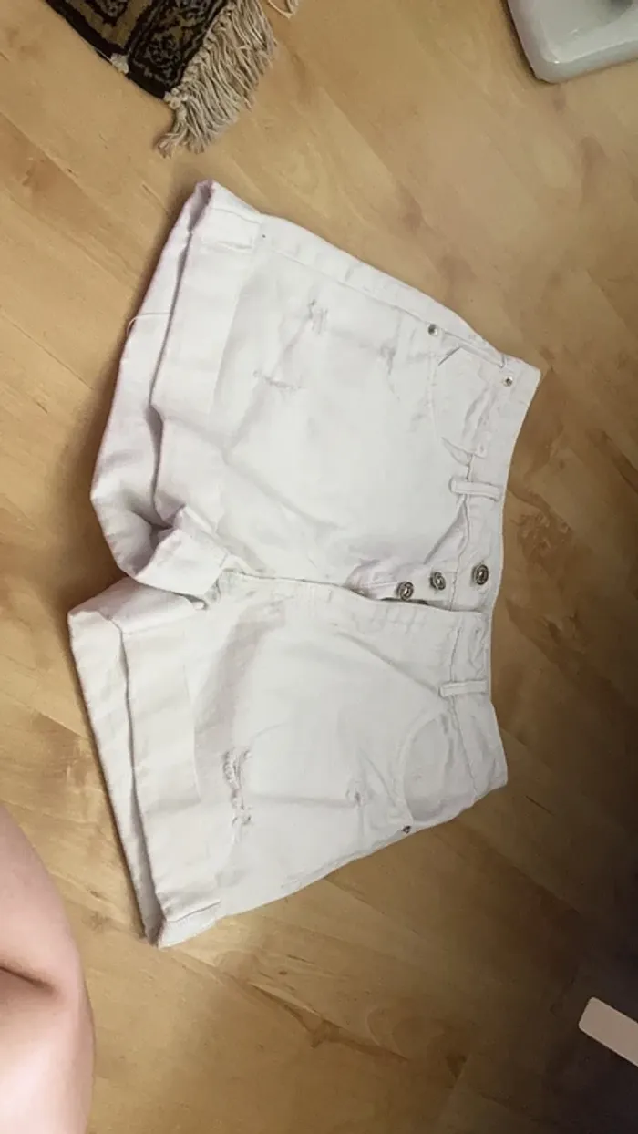 short blanc