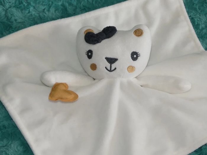 Doudou plat chat/ours, Orchestra, blanc coeur doré 😺 tbe - photo numéro 2