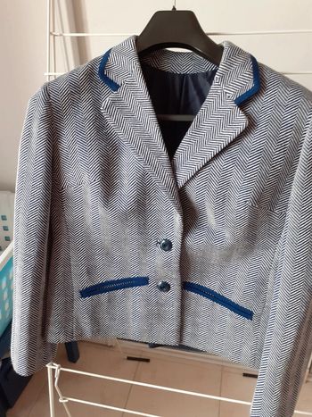 Tailleur jupe gris et bleu taille 40
