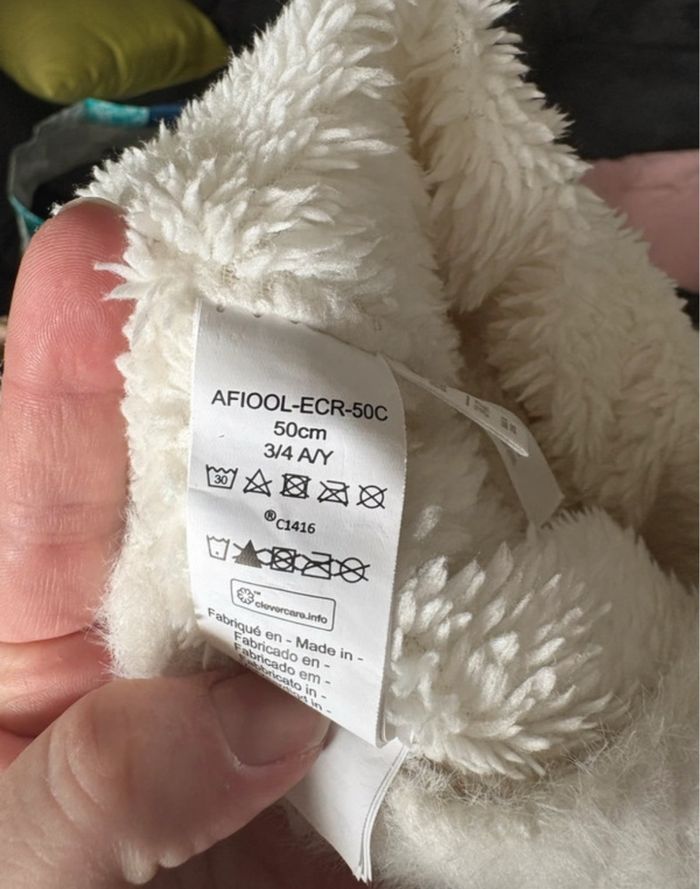 Bonnet chaud fille 50 cm 3/4 ans neuf - photo numéro 2