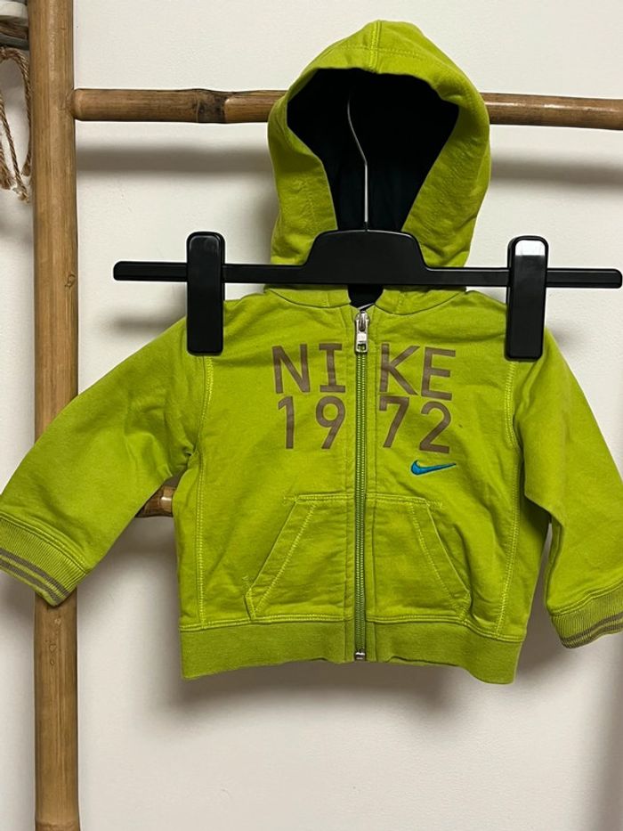 Veste zippée à capuche Nike