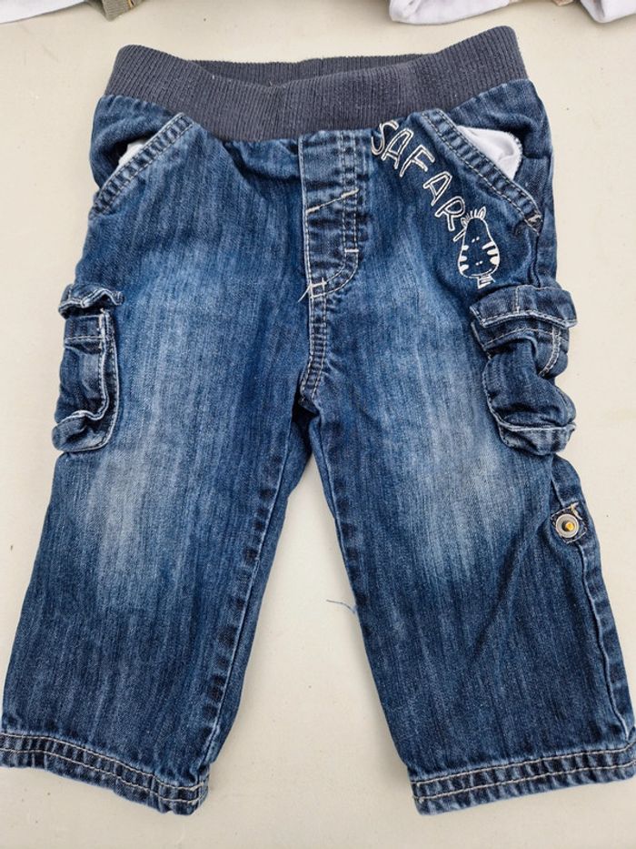 Lot 3 pantalons 12 mois - photo numéro 2