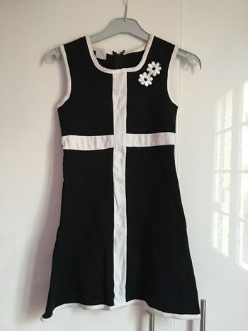Robe 12 ans noir et blanc