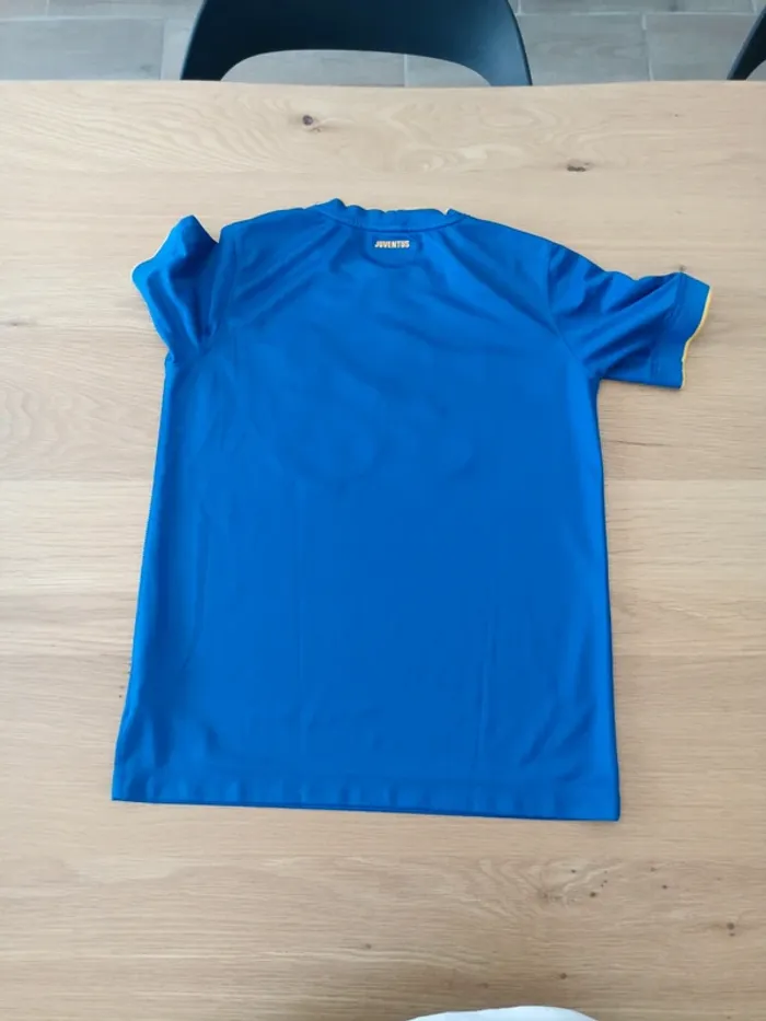 Maillot de foot - photo numéro 2