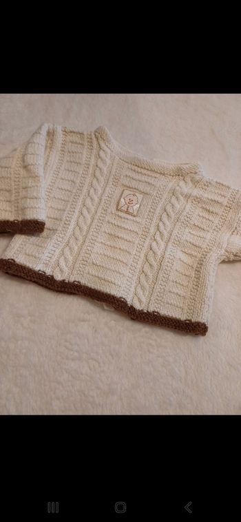 Pull bébé taille 1 mois