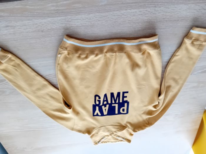 Sweat Okaïdi garçon 14 ans - Comme neuf