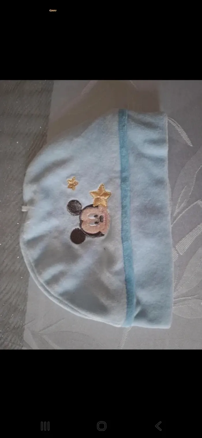 Bonnet Mickey 1 mois