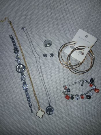 Lots de bijoux