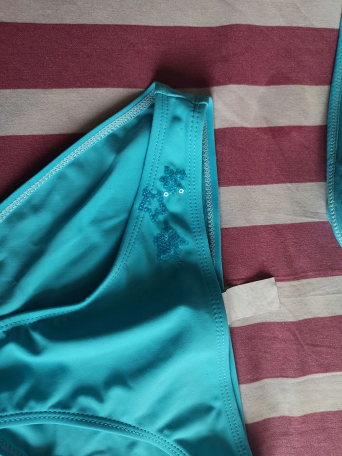 Maillot de bain 2 pièces - photo numéro 4