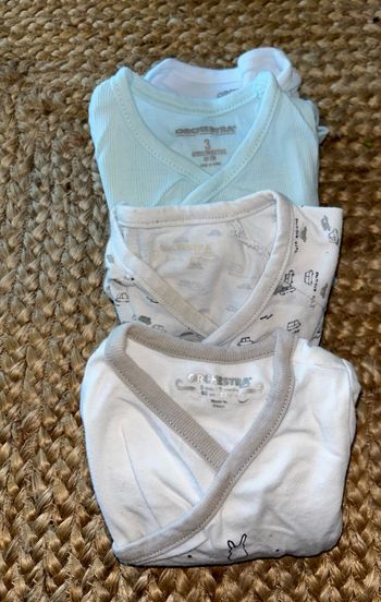 Lot de 18 body manche longue