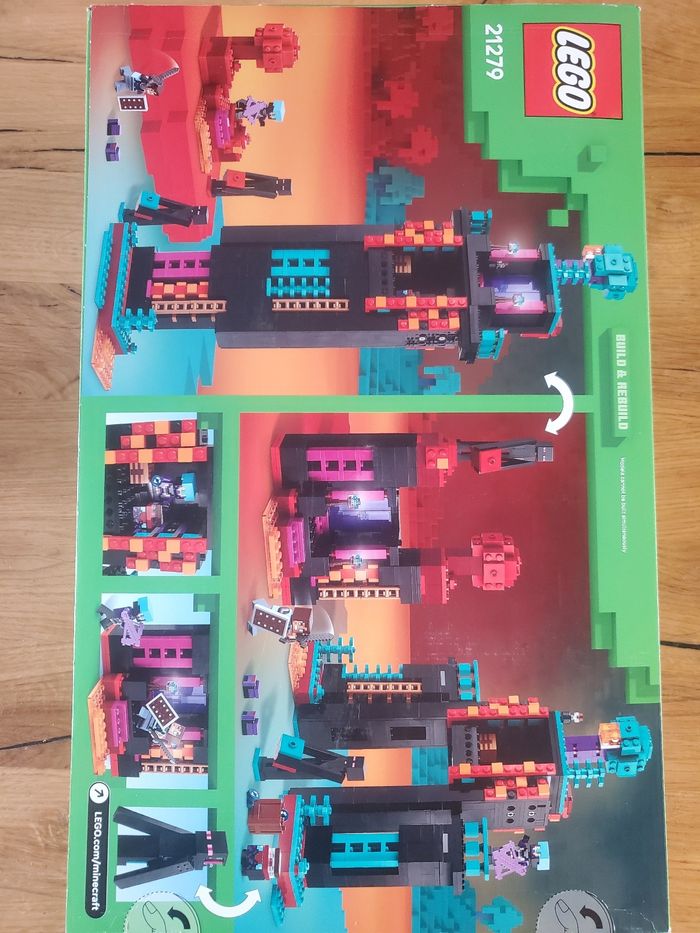 Lego Minecraft - photo numéro 2