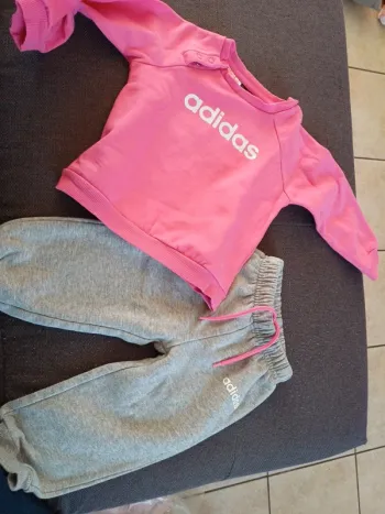 Ensemble Adidas 12 mois