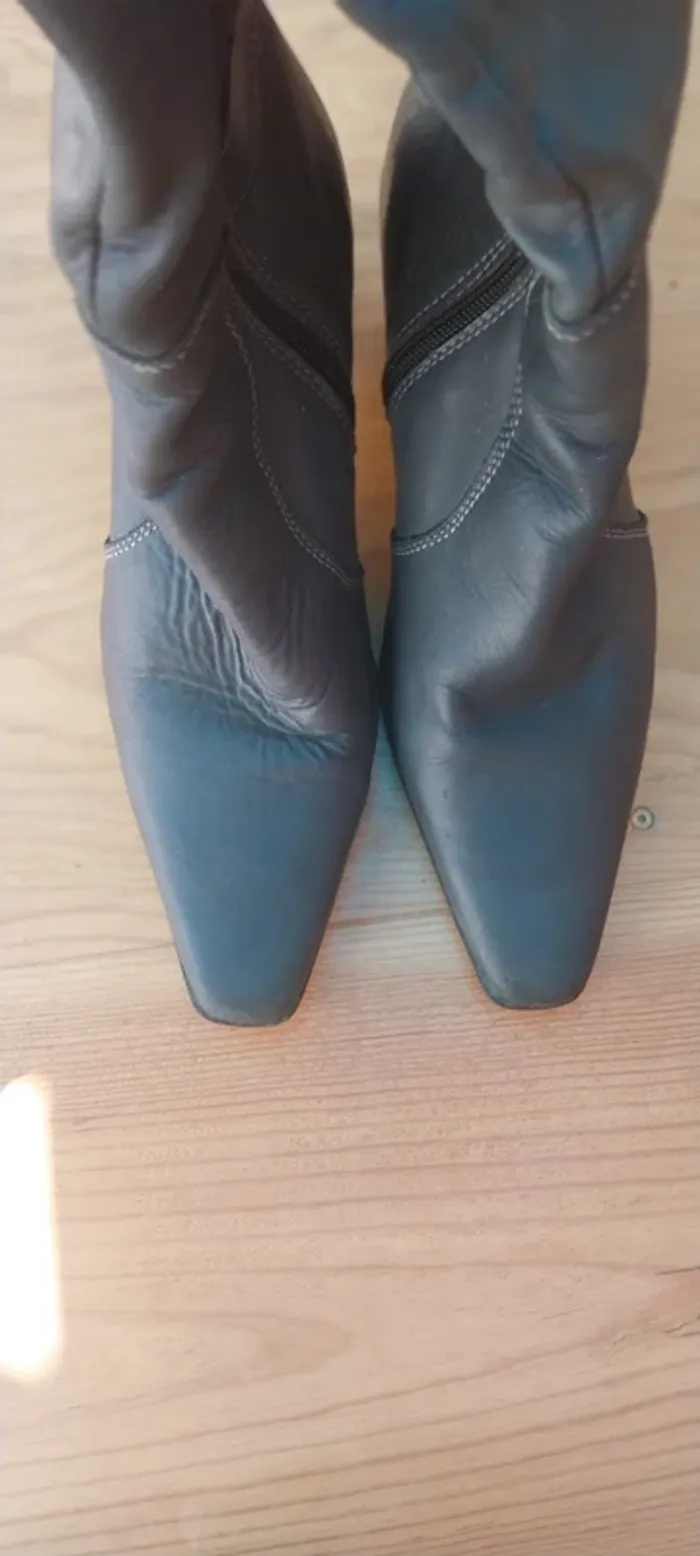 Bottes taille 39 - photo numéro 4