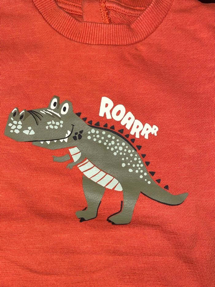 Sweat orange 18 mois gemo avec dinosaure - photo numéro 3