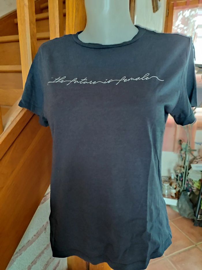 T-shirt bleu marine