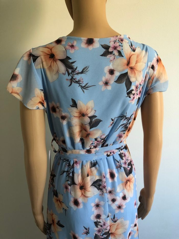 Robe longue bleue claire et fleurie neuve New Collection taille unique - photo numéro 6