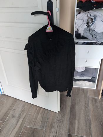 Pull noir taille M