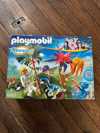Playmobil dinosaure Neuf